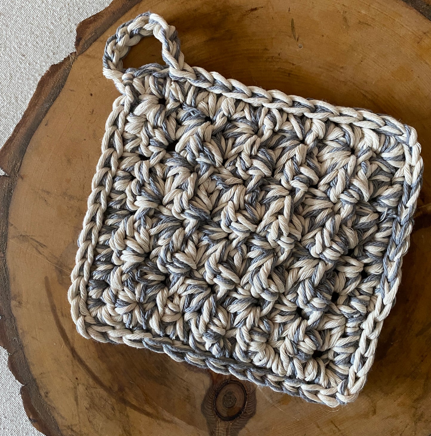 Cotton Cream and Gray Pot Holder