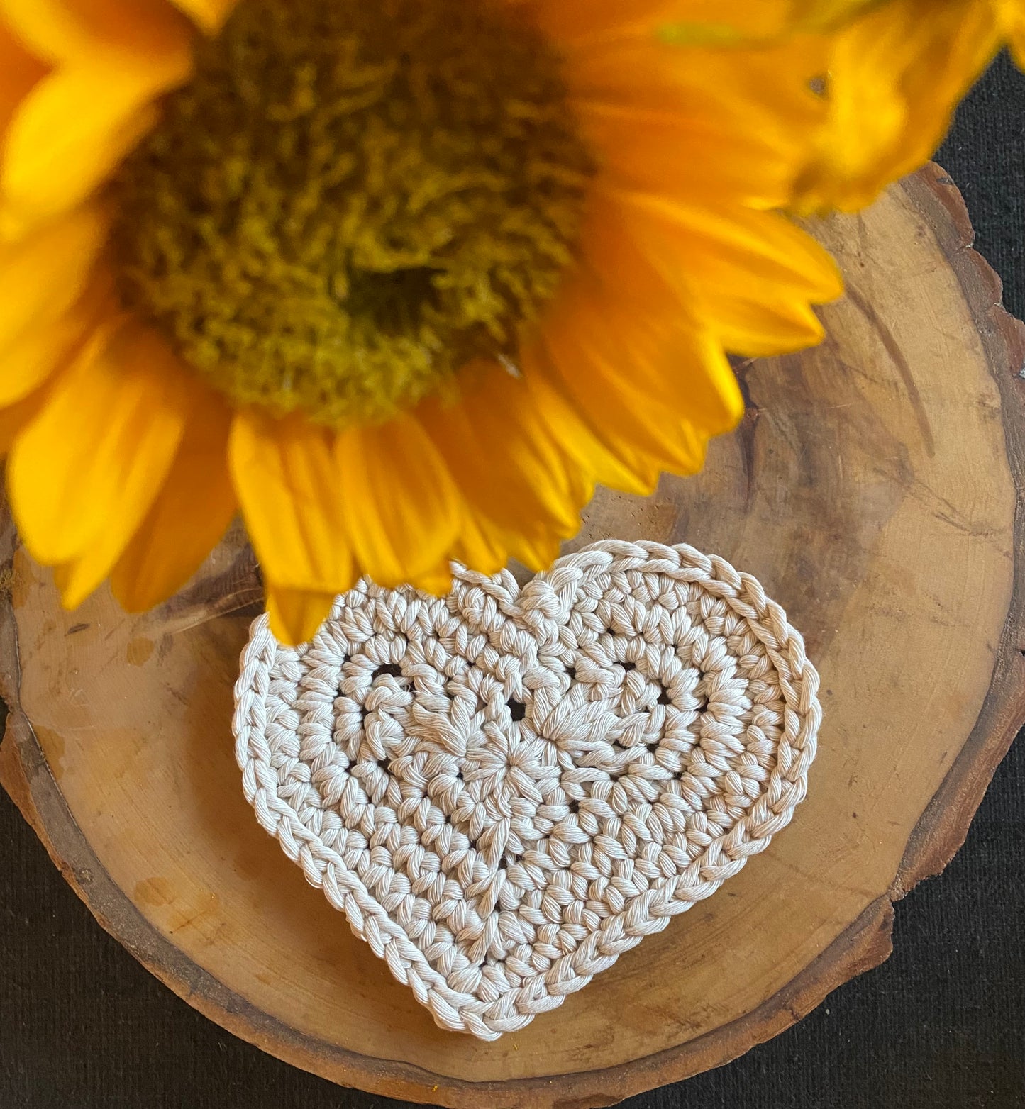 Farmhouse Heart Hot Pad/Trivet