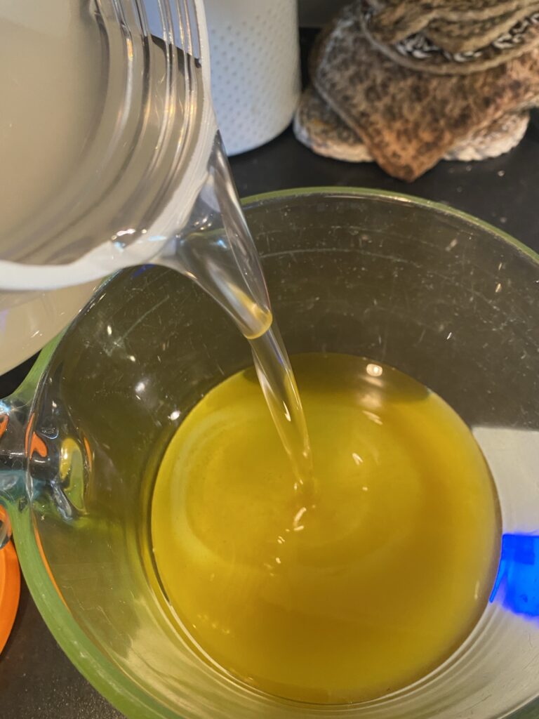 Dandelion Infused Shampoo Bars Img 3546 768x1024